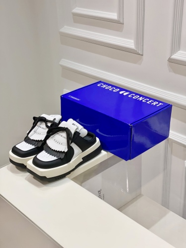 Women C*HOCO C*ONCERT Top Sneaker