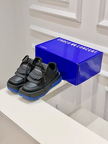 Women C*HOCO C*ONCERT Top Sneaker