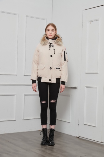 C*anada G*oose Top Quality Clothes