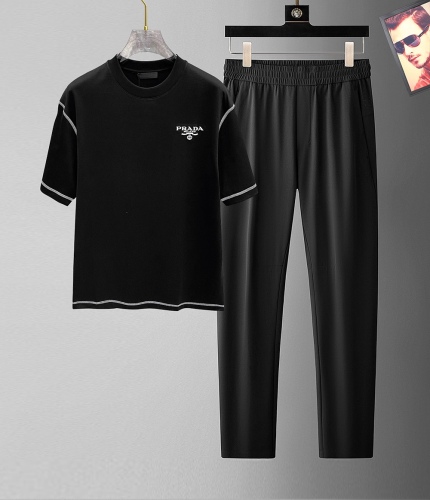 P*rada Top Quality Clothes