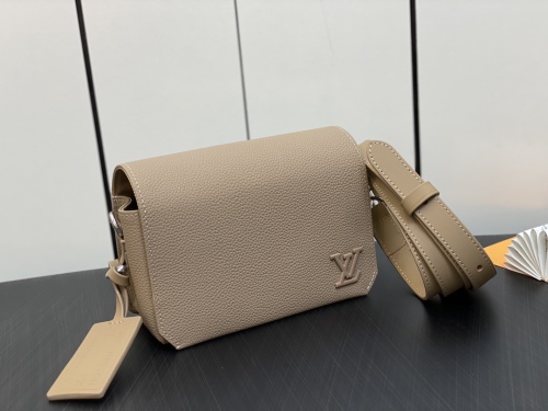 L*ouis V*uitton Top Bag 17.3*12*7CM