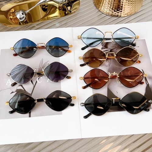 C*hrome H*earts Glasses Top Quality Message US on whatsapp for other links for More Glasses