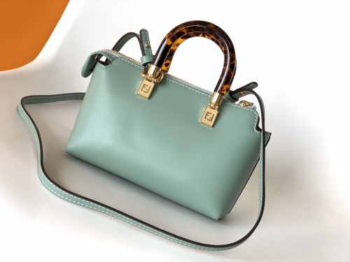 F*endi Bag Top Quality 17*18*8CM