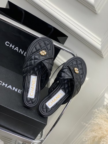 Women C*hanel Top Slippers