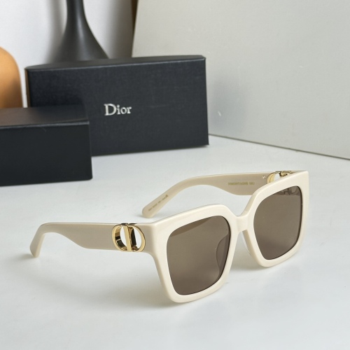 D*ior Glasses Top Quality