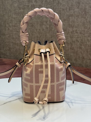 F*endi Bag Top Quality 12*18*10CM