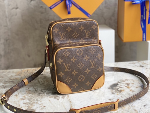 L*ouis V*uitton Top Bag 15*21.5*10CM