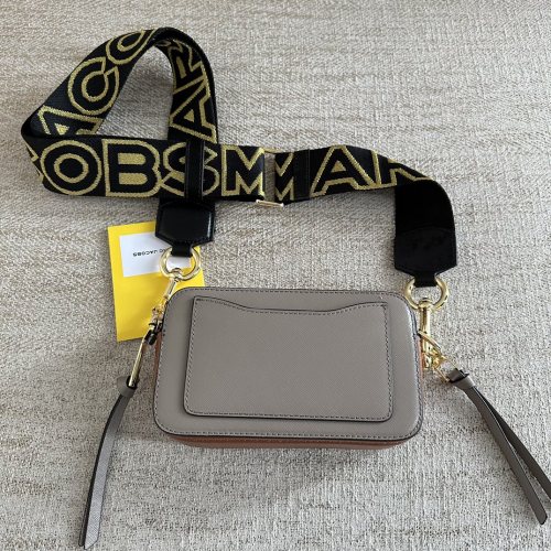 M*ARC J*ACOBS Top Bag 18*11*6CM