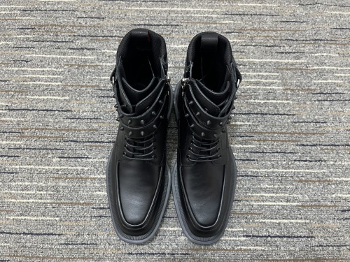 Men C*hristian L*ouboutin Boots