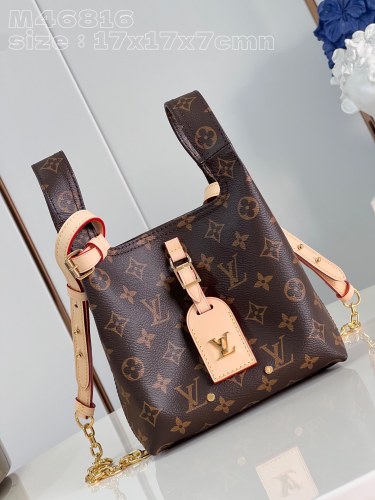 L*ouis V*uitton Top Bag 17*17*7CM