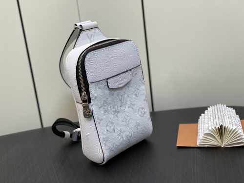 L*ouis V*uitton Top Bag 13*21*5CM