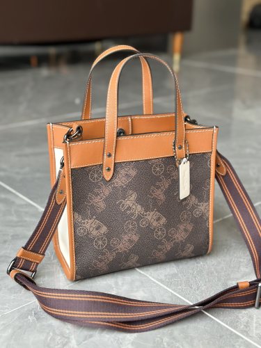 C*oach Top Bag 22*12*20CM