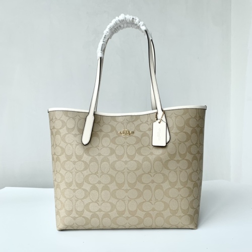 C*oach Top Bag 33*29*16CM