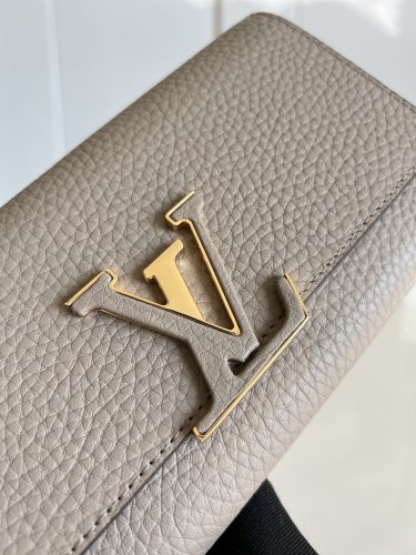 L*ouis V*uitton Bag Top Quality 20*11CM
