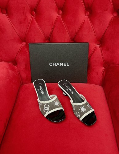 Women C*hanel Top Slippers