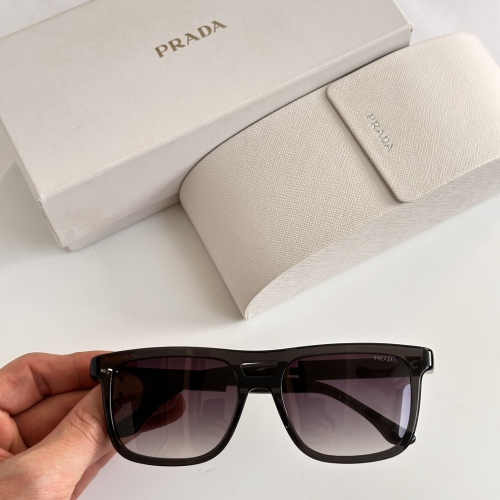 P*rada Glasses Top Quality