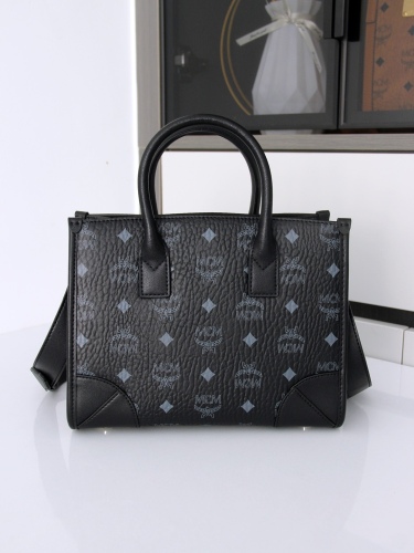 M*CM Bag Top Quality 19*24*11CM