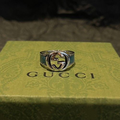 Ring004