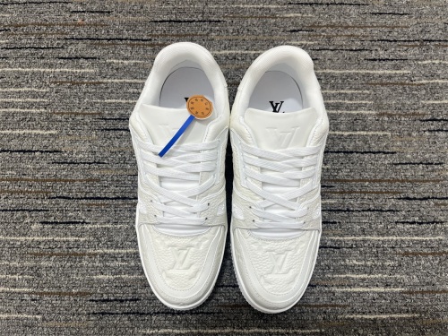 Men L*ouis V*uitton Top Sneakers