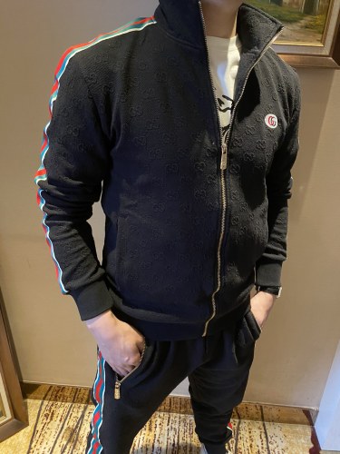 G*ucci Top Quality Suit