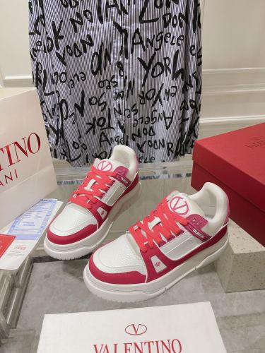 Men Women 𝑉*𝐴𝐿𝐸𝑁𝑇𝐼𝑁𝑂 Top Sneakers