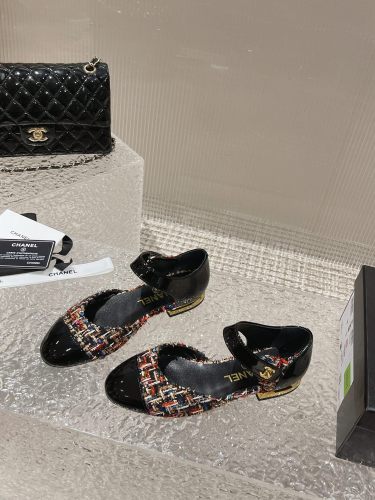 Women C*hanel Top Sneaker