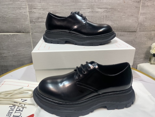 Men A*lexander M*cqueen Top Sneaker