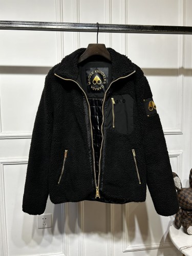 M*oose K*nuckle Top Quality Clothes
