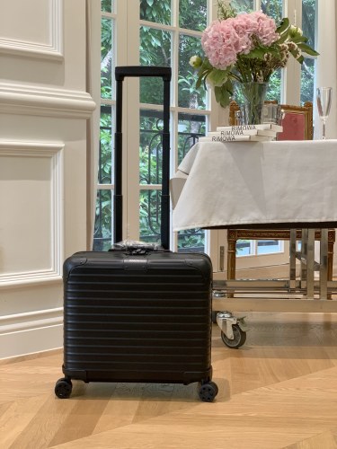 Luggage ask price on whatsapp