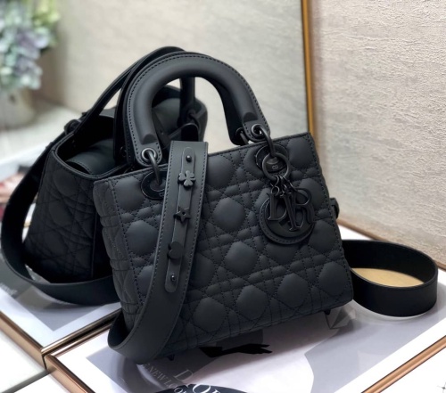D*ior Top Bag 20cm