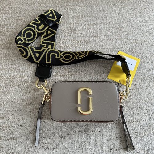 M*ARC J*ACOBS Top Bag 18*11*6CM