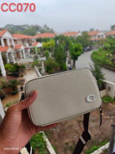 C*oach Top Bag 20*12*5CM