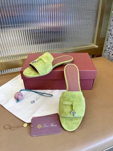 Women L*oro P*iana Top Sandals