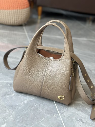 C*oach Top Bag 22*31*13CM