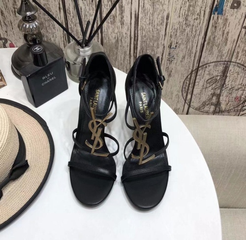 Women Y*SL Top Pumps 10.5CM