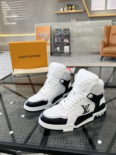 Men L*ouis V*uitton Top Sneakers