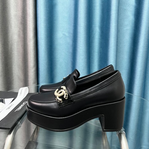 Women C*hanel Top Sneaker