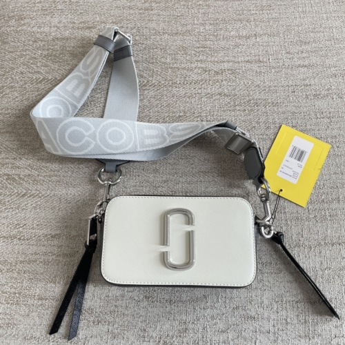 M*ARC J*ACOBS Top Bag 18*11*6CM