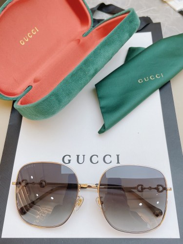 G*ucci Glasses Top Quality