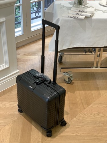 Luggage ask price on whatsapp