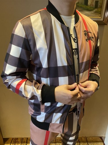 B*urberry Top Quality Suit