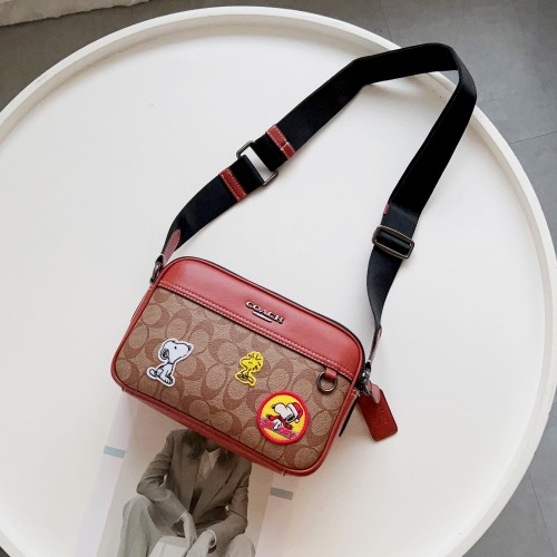 C*oach Top Bag 23*15*6CM