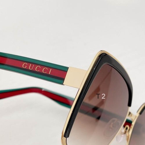 G*ucci Glasses Top
