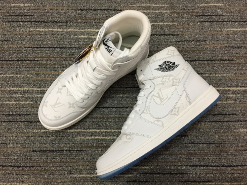 Men L*ouis V*uitton Top Sneaker
