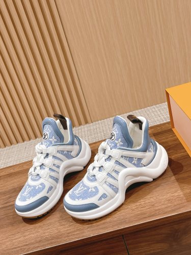 Women L*ouis V*uitton Archlight Top Sneaker
