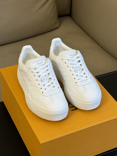 Women L*ouis V*uitton Top Sneakers