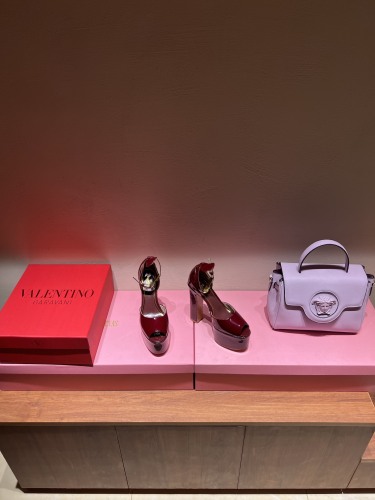 Women V*alentino Top Sandals