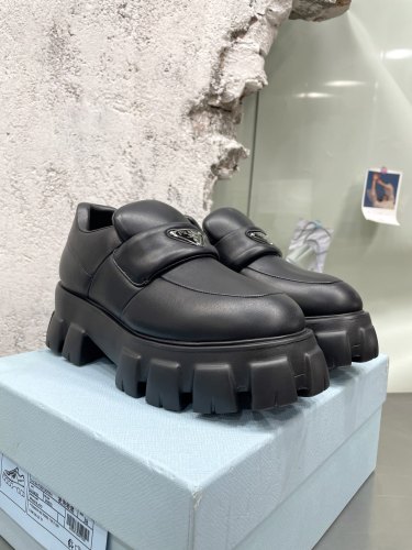 Women P*rada Top Quality Sneaker