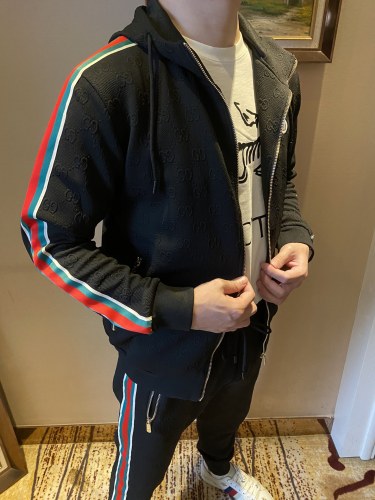 G*ucci Top Quality Suit