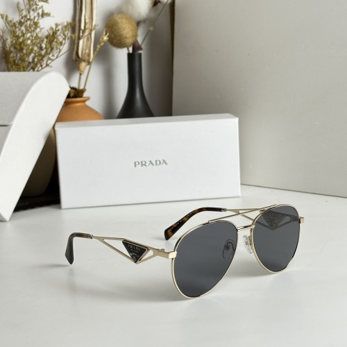 P*rada Glasses Top Quality